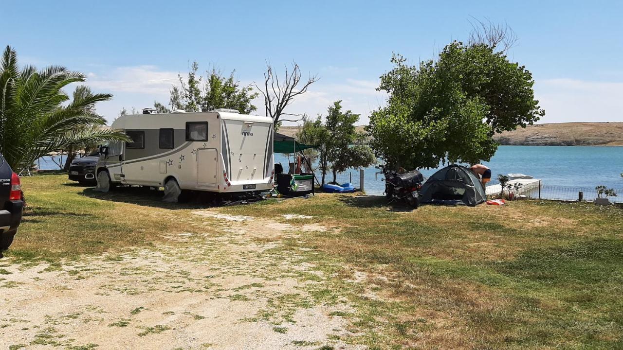 Camp Pere Hotel Pag Town Kültér fotó