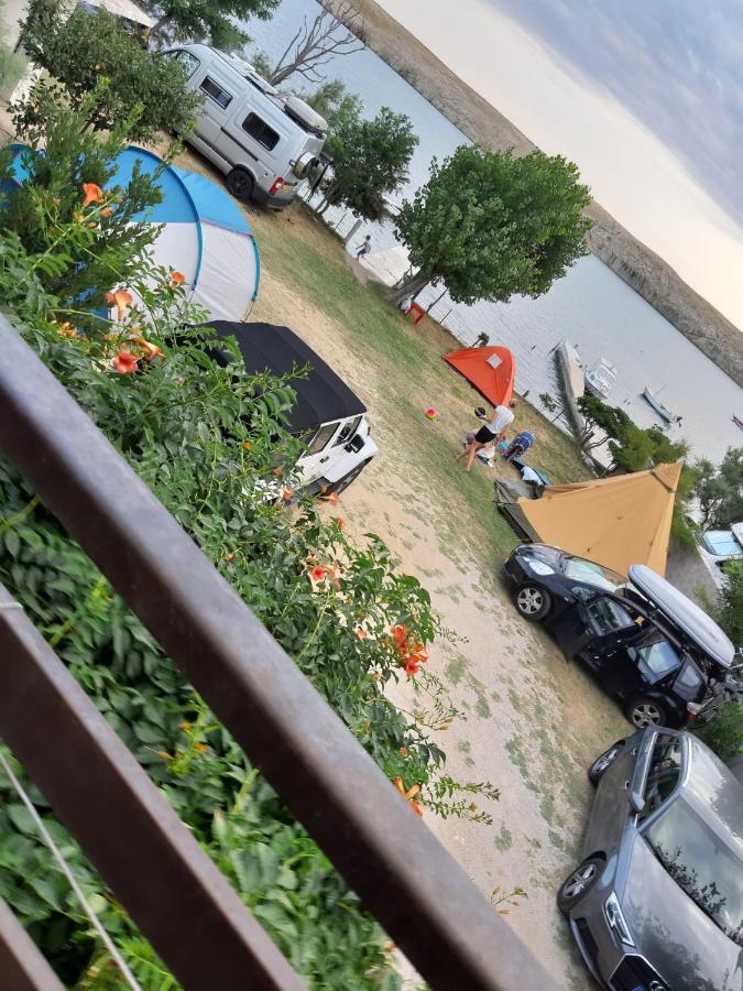 Camp Pere Hotel Pag Town Kültér fotó